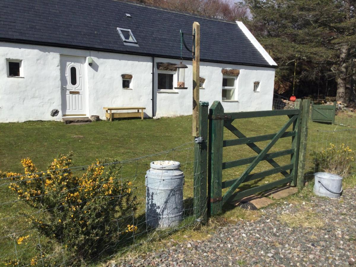 Comraich Villa Tokavaig Exterior photo